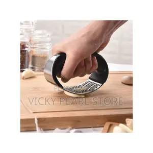 Kitchen Garlic Press Stainless Garlic Crusher Chopper
