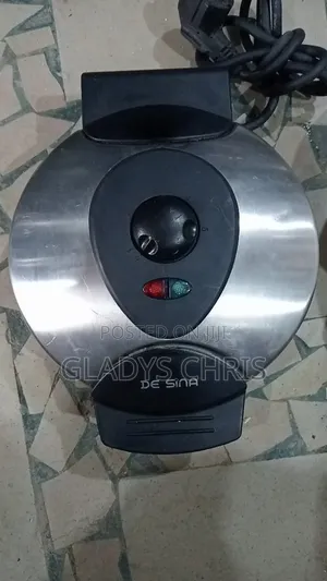 Electric Waffle Maker