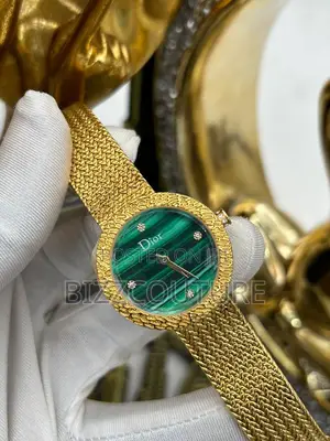 Photo - Original Dior Lady Gold Chain Watch Is Available in Store