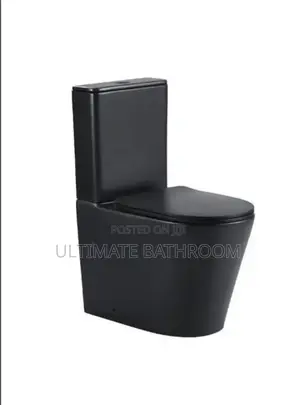 Black Seat Tank W/Closet