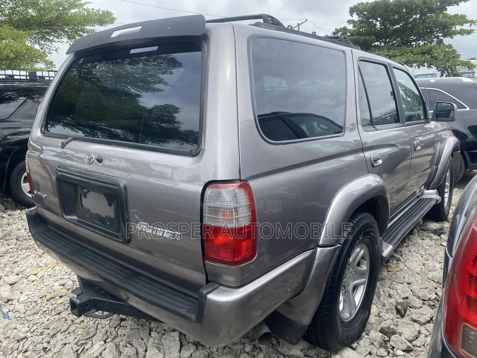 Toyota 4-Runner 2000 Silver