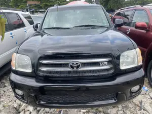 Toyota Sequoia 2004 Black