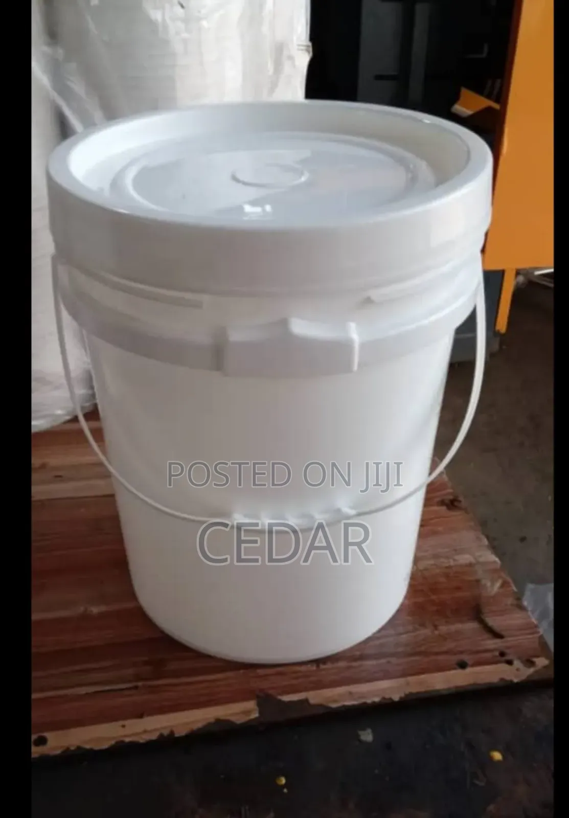 20L Bucket