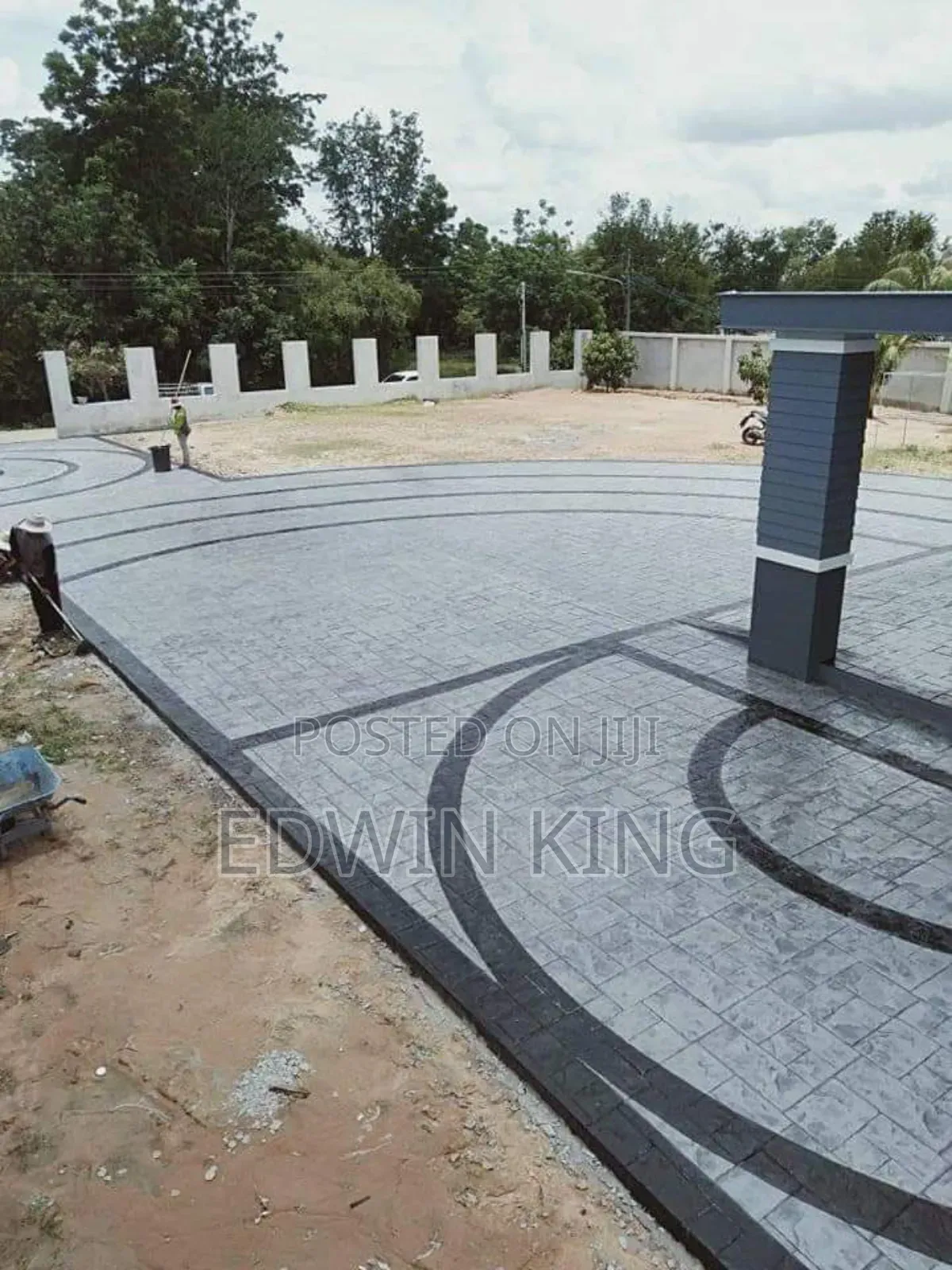 De Dark Man Floor Design