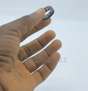 Black Round Cool Classic Men’S Ring