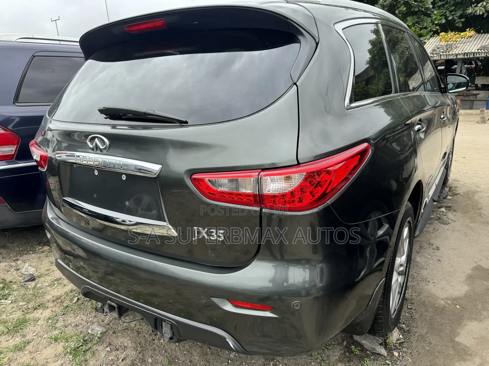 Infiniti JX 35 AWD 2013 Green