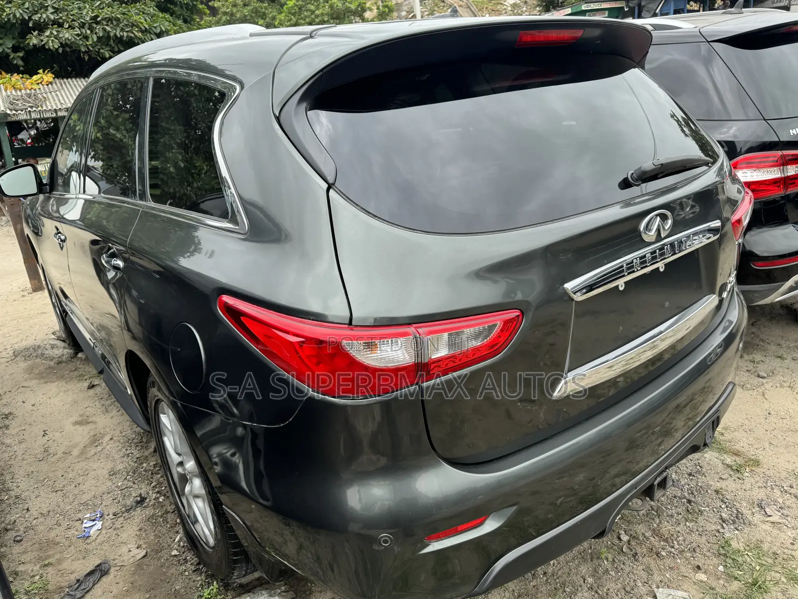 Infiniti JX 35 AWD 2013 Green