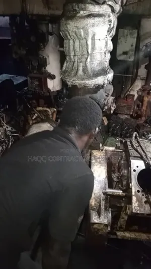 Vessel Engine Repair Expert