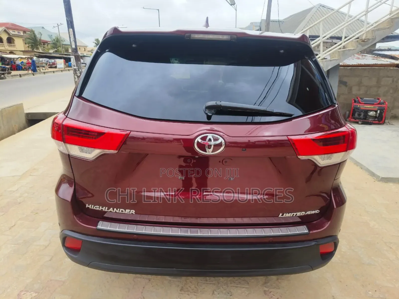 Toyota RAV4 2017 Red