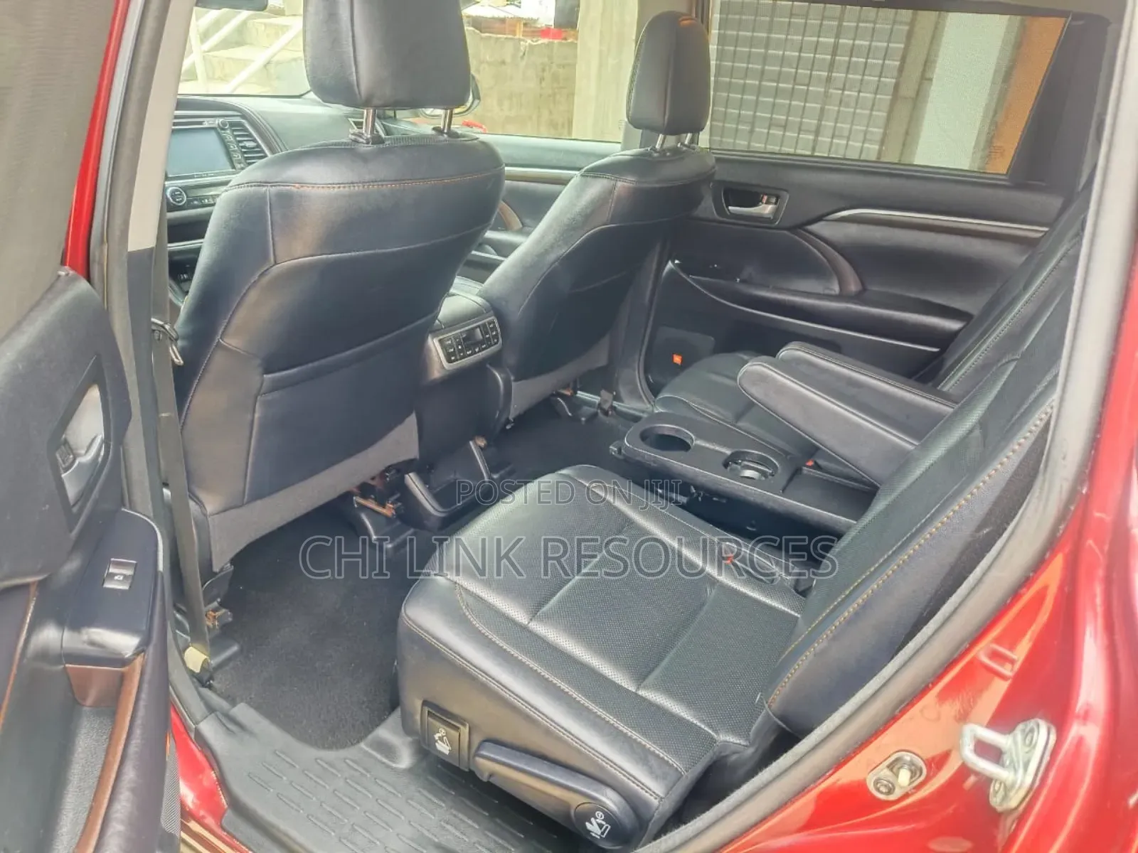 Toyota RAV4 2017 Red