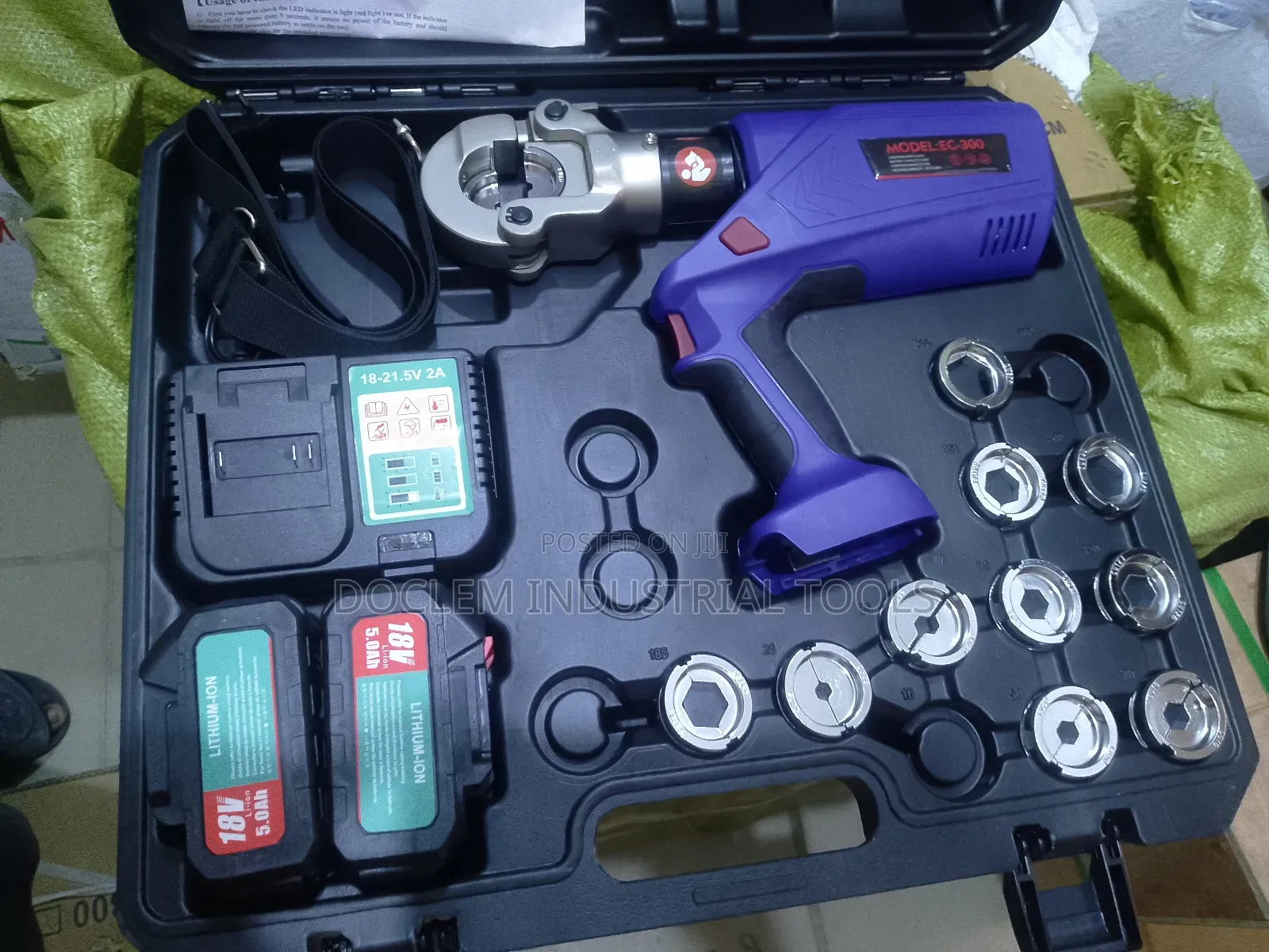 16mm to 300mm Hydraulic Battery Crimping Tool