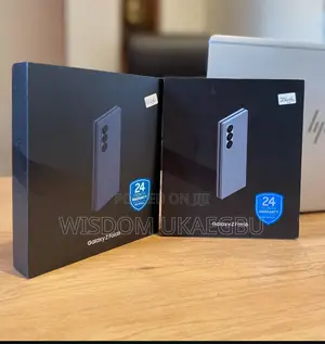 New Samsung Galaxy Z Fold6 256 GB Blue