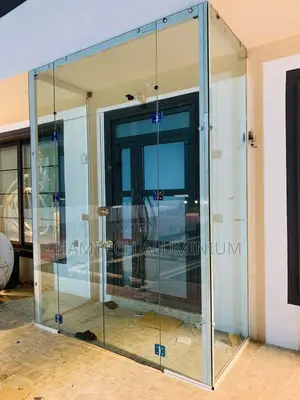 Entrance 10mm Thick Tempered Glass Covering