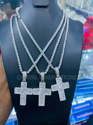 Photo - Top Quality Luxury Men Chains