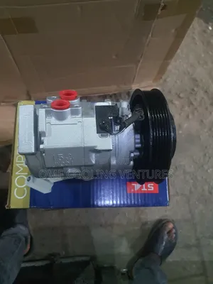 Corolla 06 Manual Compressor Is Available for Sale 