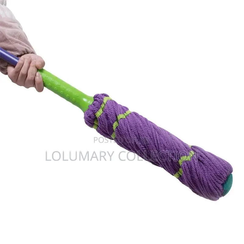 Self Wringing Twist Mop, Microfiber Squeeze Mop
