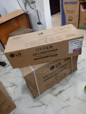 Photo - Efficient 1hp LG Dual Inverter Air Conditioner (Sanq09waqal)