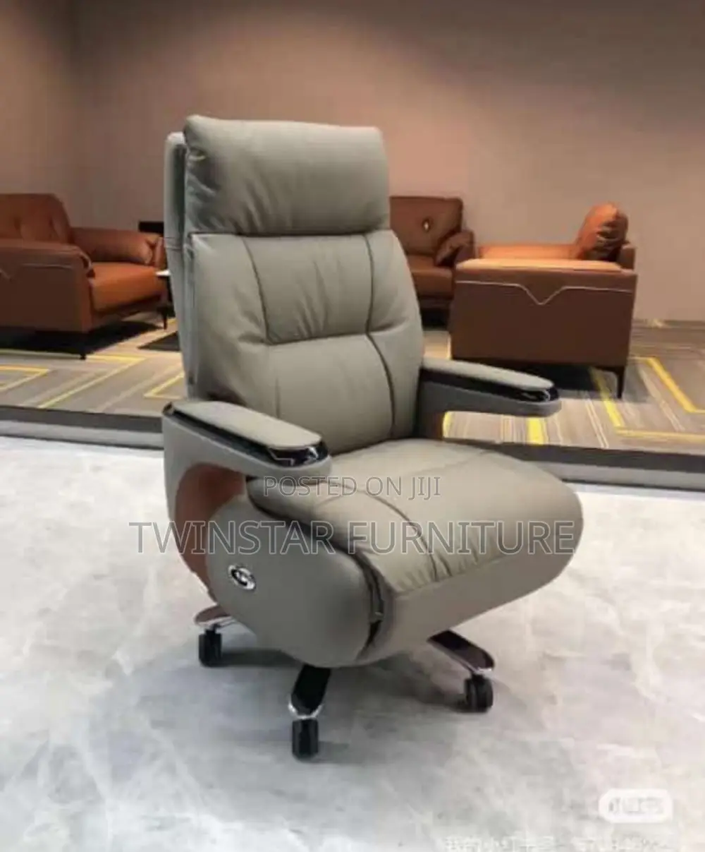 New Modern Executive Office Leather Chair With Footrest