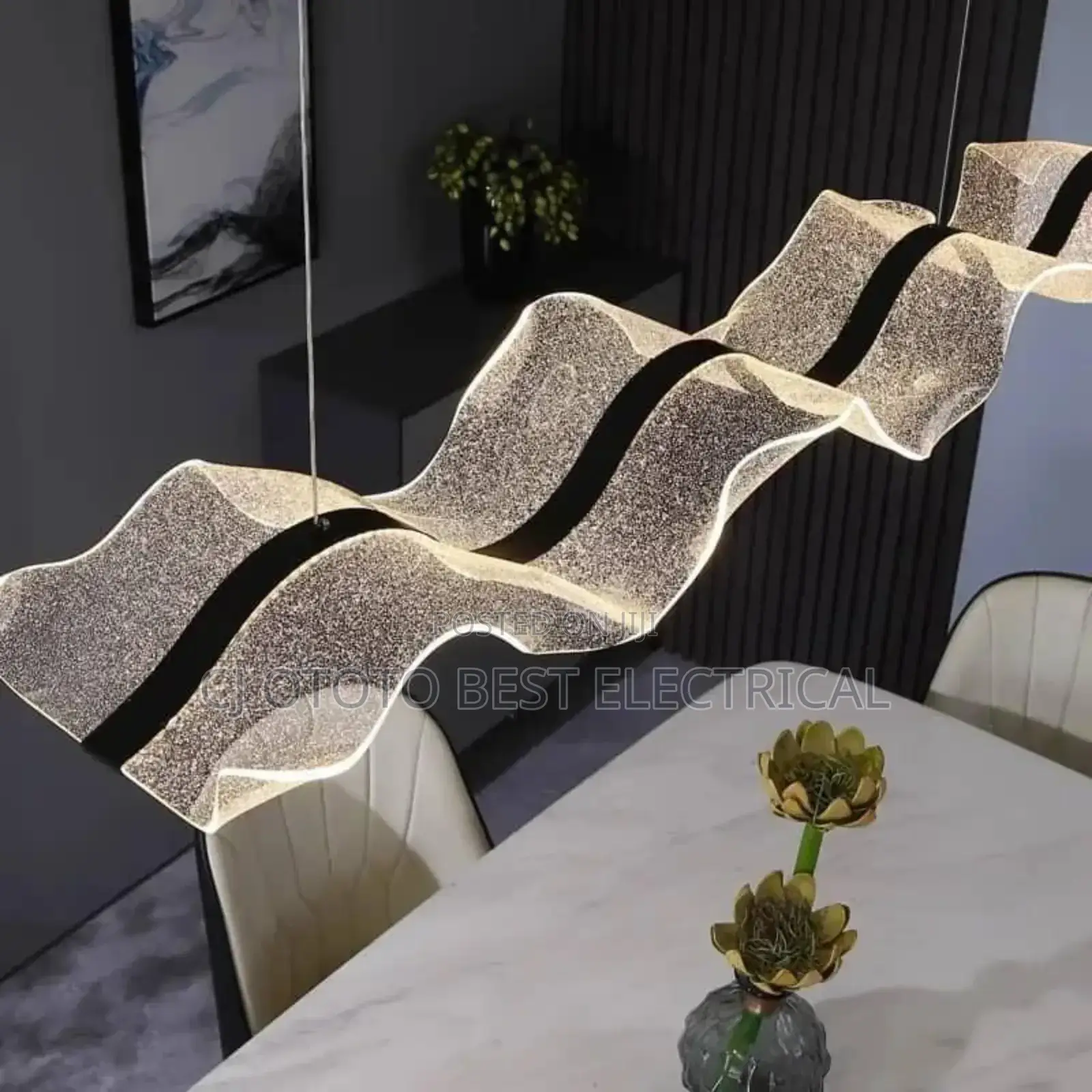 Massive Luxury Dining Light