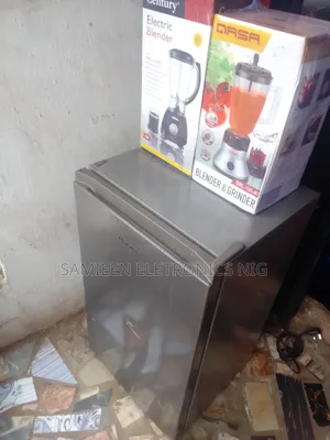 Brand New Century Blender( High Speed) 2 in 1 Available