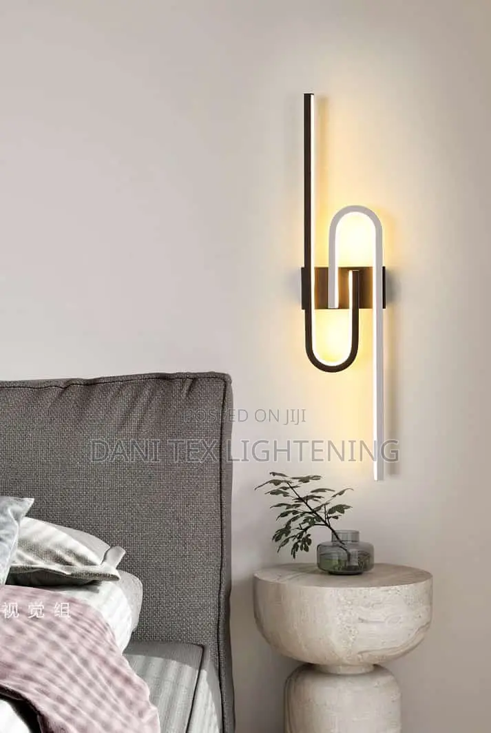 Modern Creative Line Wall Lamp Living Room Background Decor