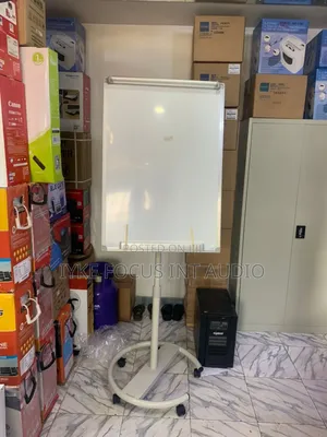Executive Flipchart Board on Wheels