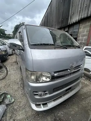 Toyota HiAce 2012 Grey