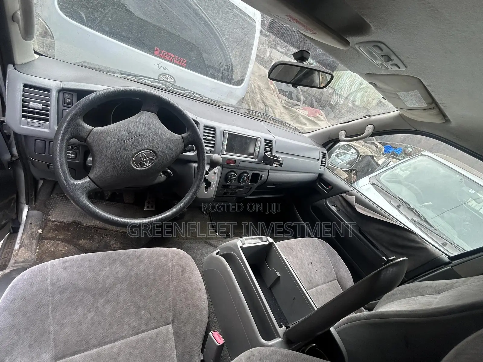 Toyota HiAce 2012 Grey