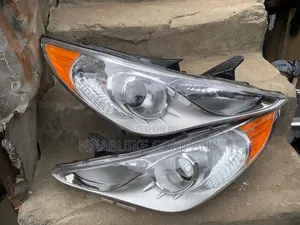 Hyundai Sonata Headlamp 2012 Model
