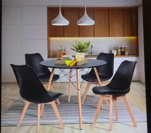 Dinning Table Set.