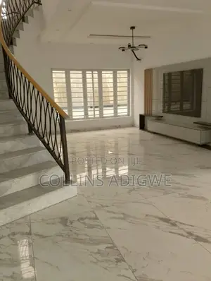 5bdrm Duplex in Chevron Drive Lekki for sale