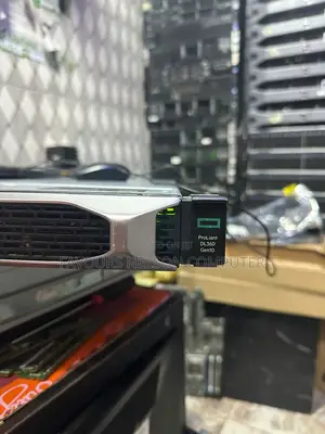 Server HP ProLiant DL360 Gen10 64GB Intel Xeon HDD+SSD 2T