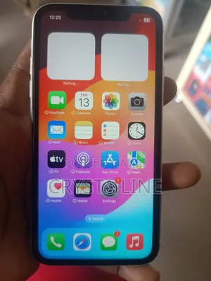 Apple iPhone 11 64 GB White