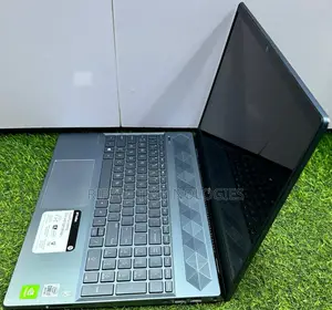 Laptop HP Pavilion 15 16GB Intel Core i7 SSD 256GB