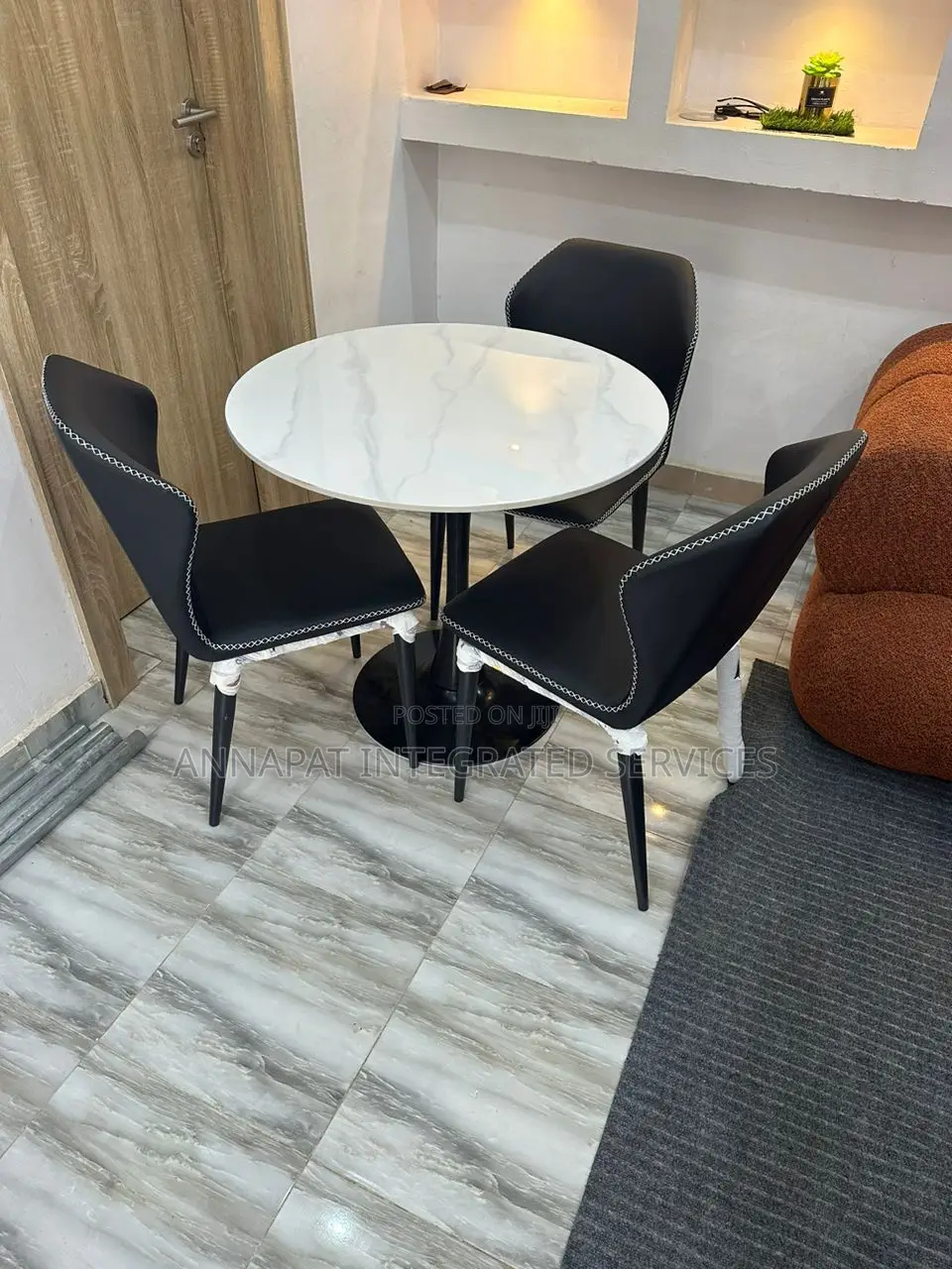 3 Seater Dining Set