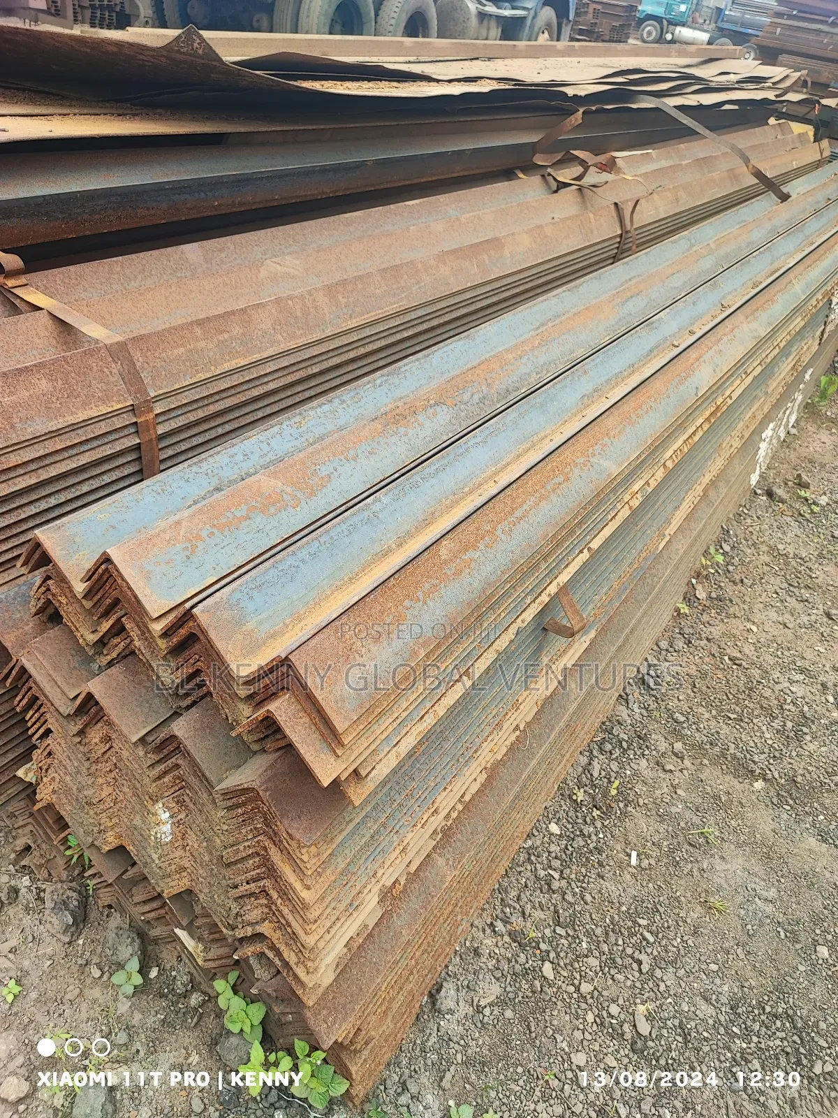 90 X 90 X 6mm Angle Iron ( Complete 90 X 90 )