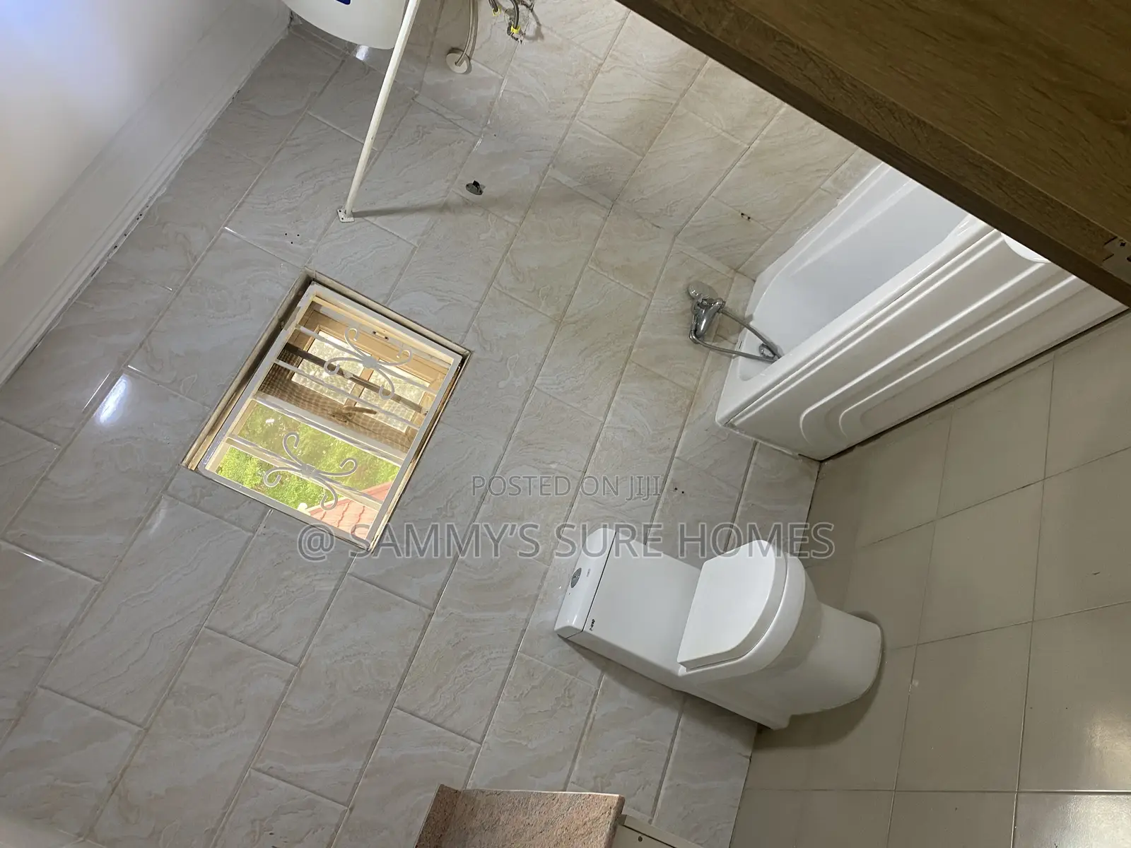 3bdrm Duplex in Sentraco Gwarinpa for rent