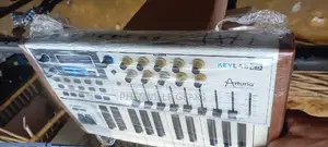 Arturia Keylab25 Uk Used Midi Keyboard