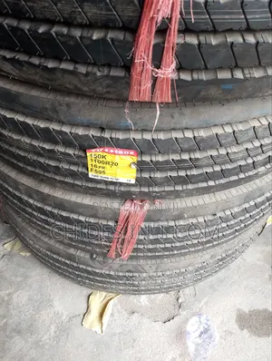 11/00r20 Firestone Tire Original
