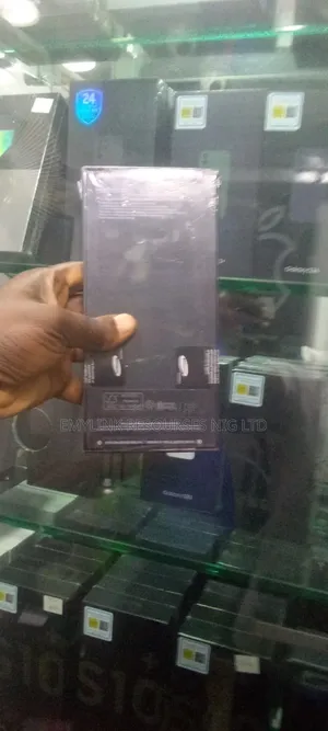 New Samsung Galaxy Z Flip 5 256 GB White