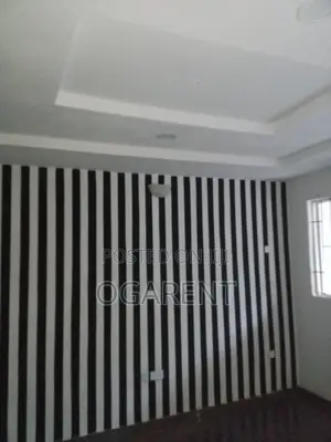 Furnished 2bdrm Apartment in 1St Ugbor ,Close To, Benin City for rent