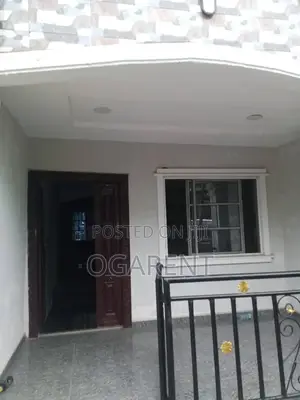 Furnished 2bdrm Apartment in 1St Ugbor ,Close To, Benin City for rent