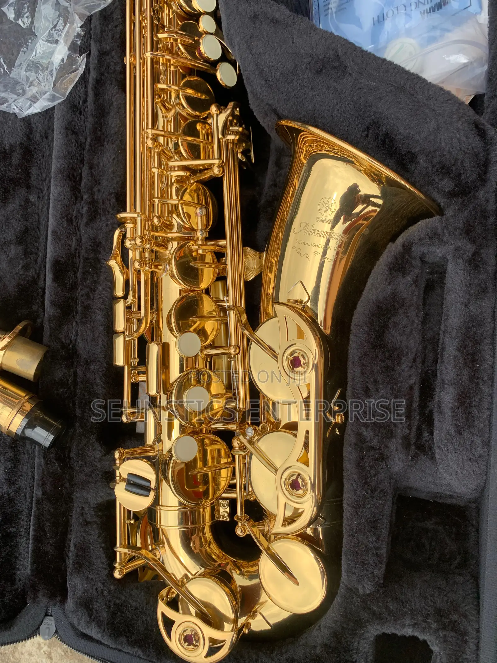 Quality Yamaha YAS 300 AD Intermediate Eb Alto Saxophone