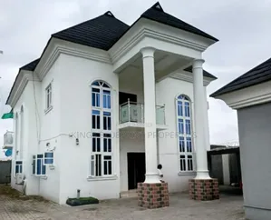 Photo - 7bdrm Duplex in Ughelli, Ugheli for sale