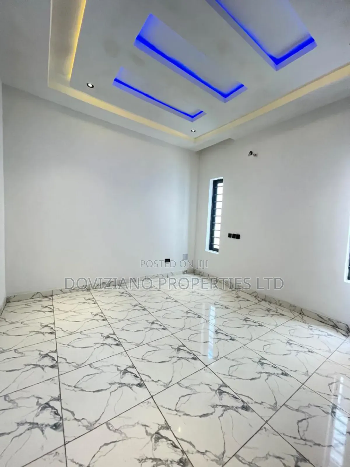 5bdrm Duplex in Ajah for sale