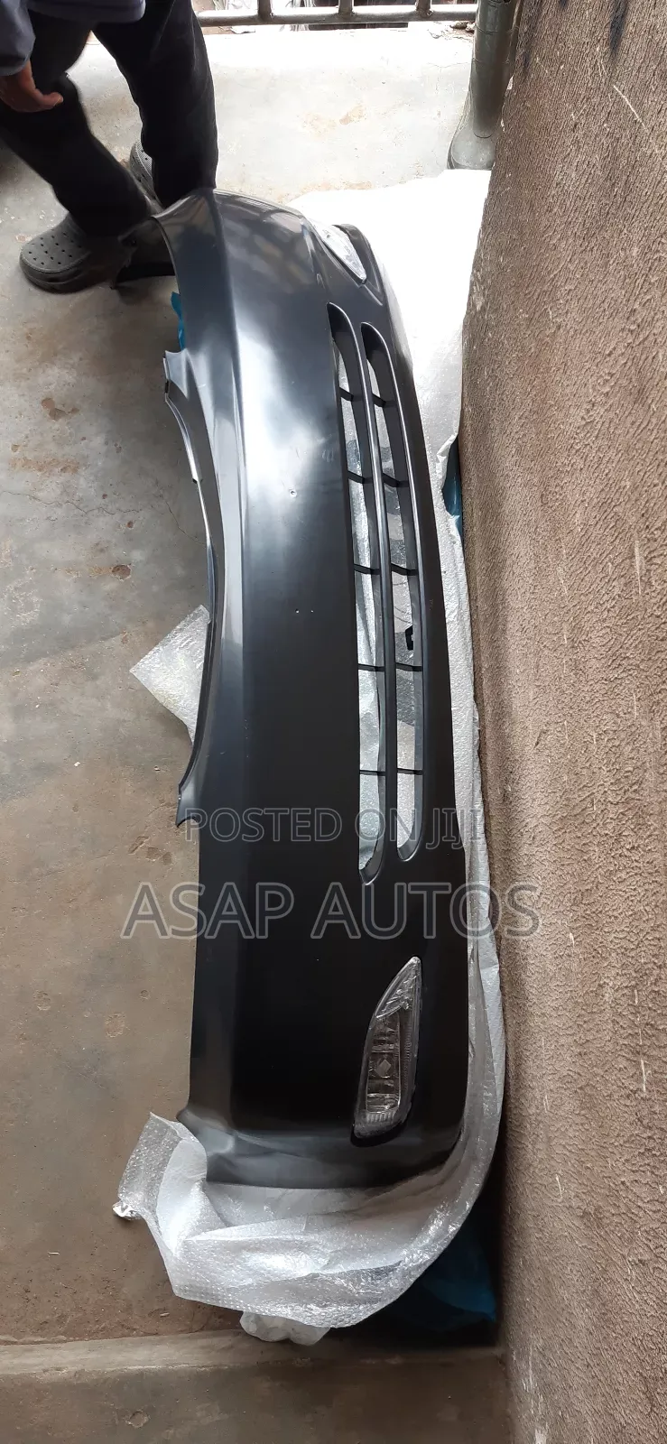 Complete Front Bumper Camry 2003