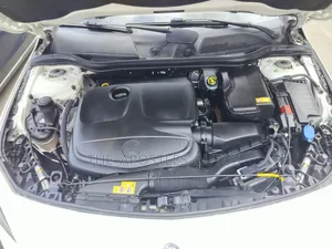 Mercedes-Benz CLA-Class CLA 250 4MATIC Sedan 2015 White
