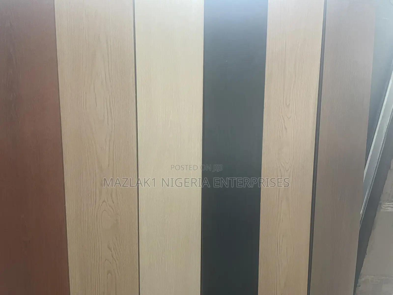 Wooden Floor Laminate