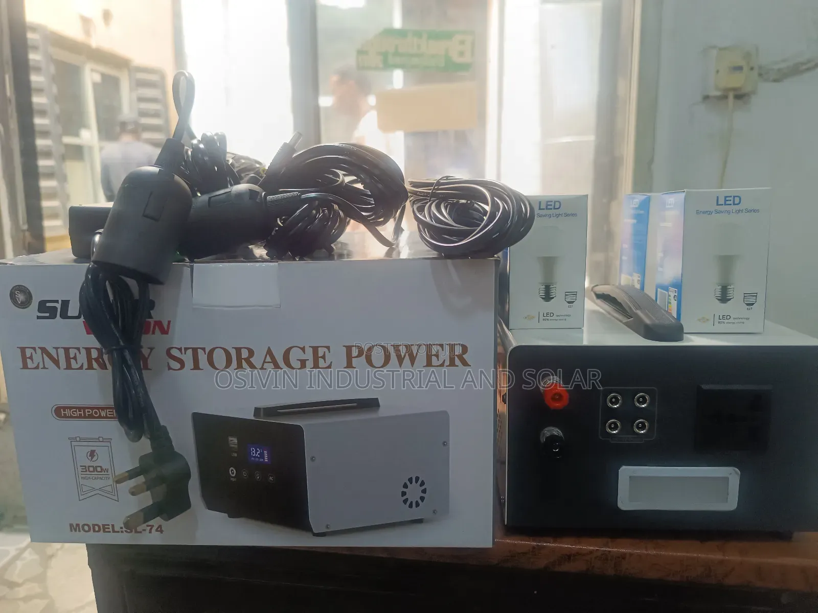 Super Vision 300w Solar Generator/ Space Extra/ 80w Panel