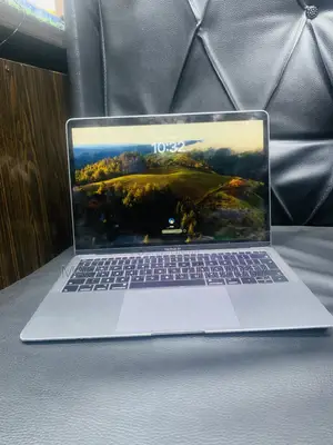 Laptop Apple MacBook Air 2018 8GB Intel Core I5 SSD 128GB